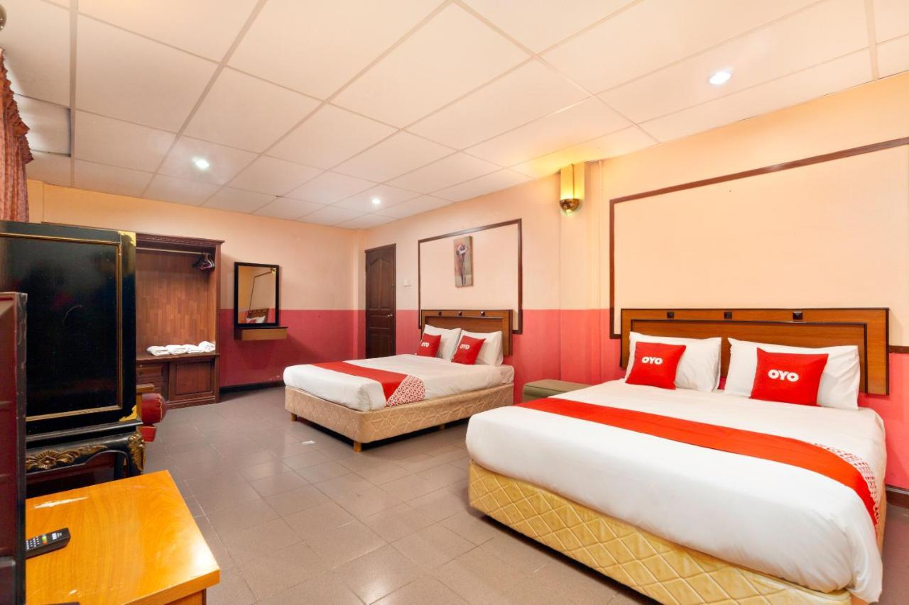 Hotel Dj Palace Лумут Экстерьер фото