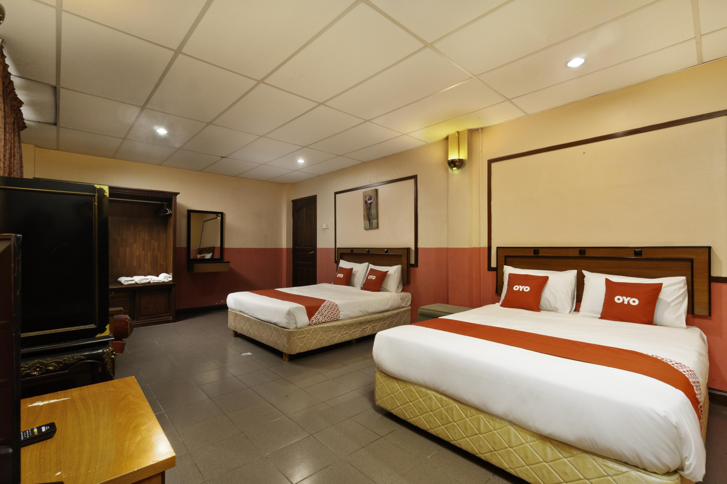 Hotel Dj Palace Лумут Экстерьер фото