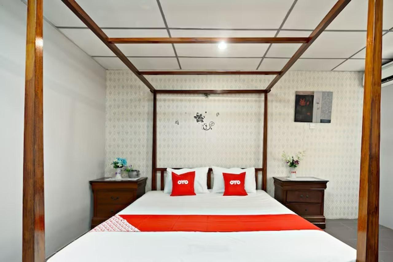 Hotel Dj Palace Лумут Экстерьер фото